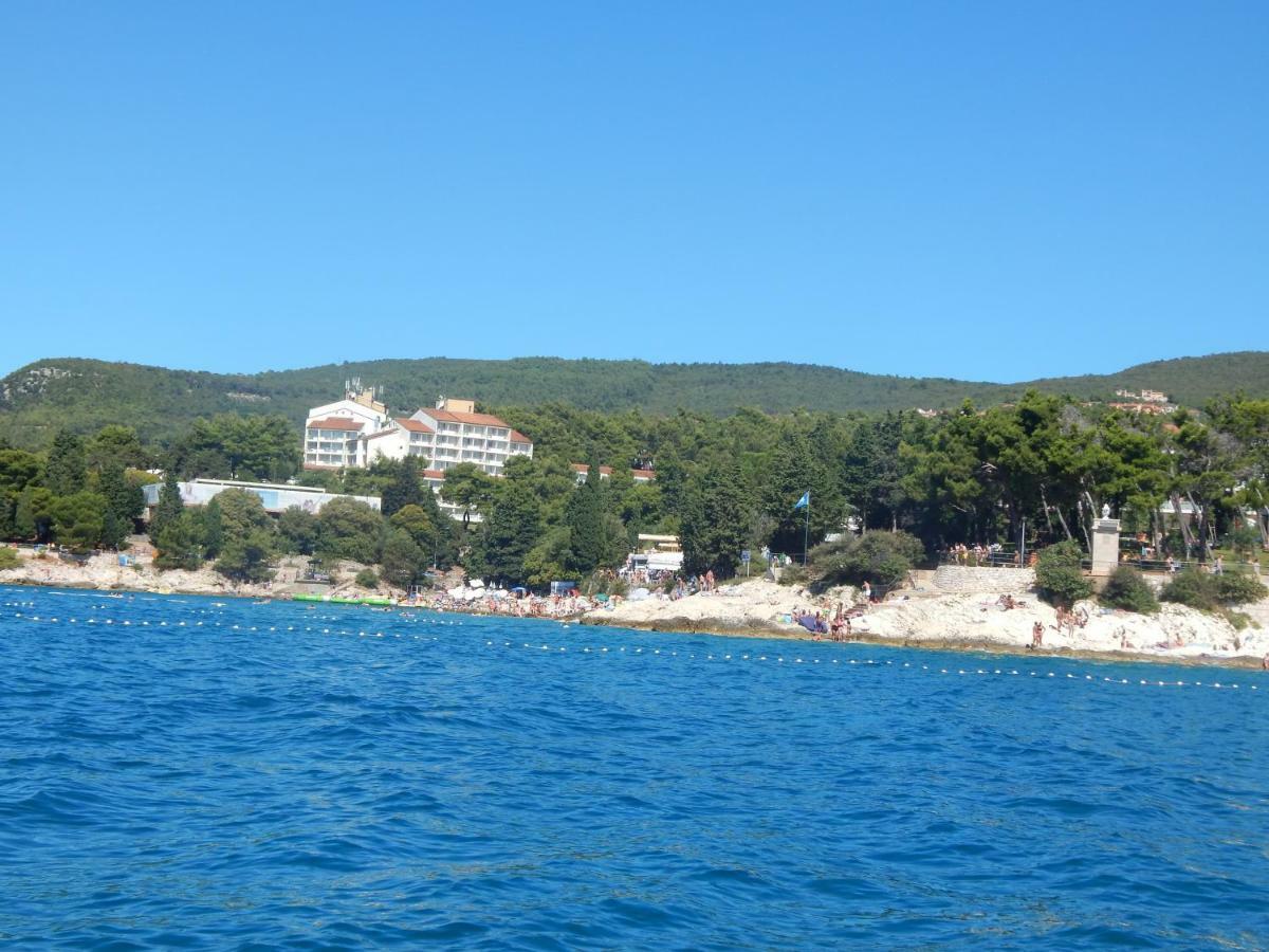 Apartment Strmac Labin  Bagian luar foto